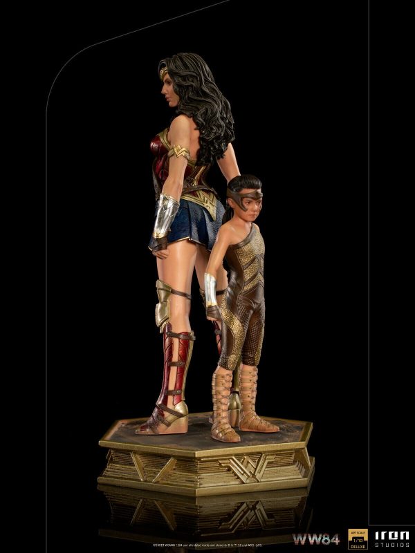 Iron Studios Wonder Woman and Young Diana 1/10 Deluxe Statue WW84 NEW SEALED - Image 3